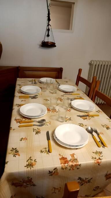 Taverna Abitazione A 15 Km Da Firenze Prato  Extérieur photo
